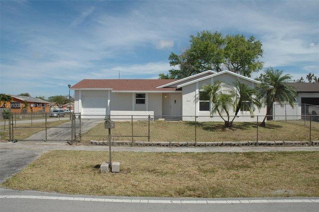 25811 SW 132nd Ave, Homestead, FL 33032