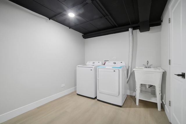 1175 Hunters Lane, Lake Zurich, IL 60047