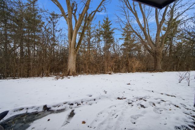 1175 Hunters Lane, Lake Zurich, IL 60047