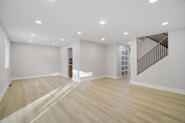 1175 Hunters Lane, Lake Zurich, IL 60047