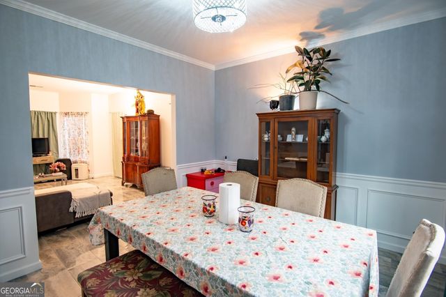 1582 Ewing Farm Drive, Loganville, GA 30052