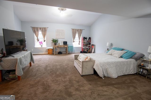 1582 Ewing Farm Drive, Loganville, GA 30052