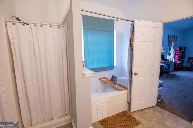 1582 Ewing Farm Drive, Loganville, GA 30052