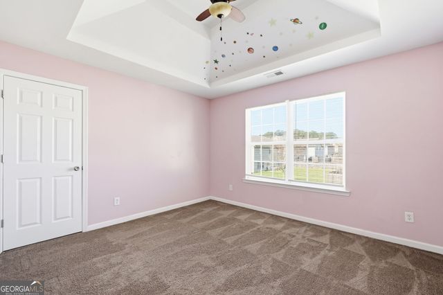 1582 Ewing Farm Drive, Loganville, GA 30052