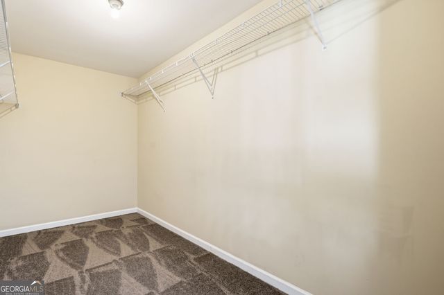 1582 Ewing Farm Drive, Loganville, GA 30052