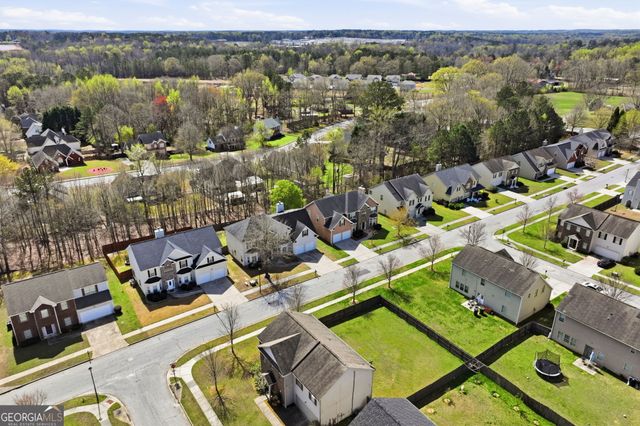 1582 Ewing Farm Drive, Loganville, GA 30052