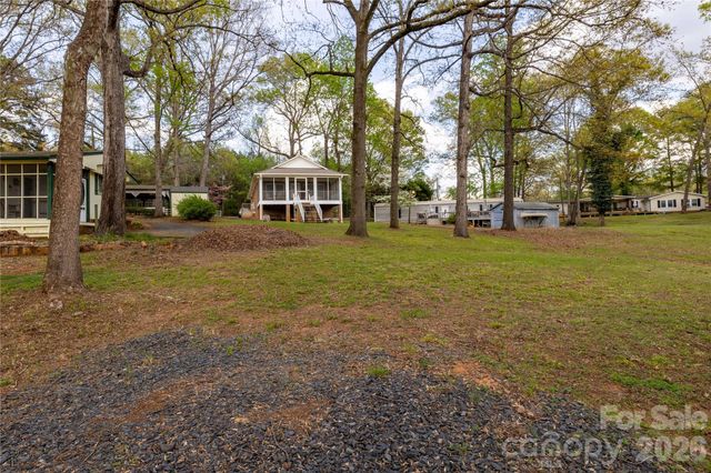 646 Springwood Drive, Mount Gilead, NC 27306
