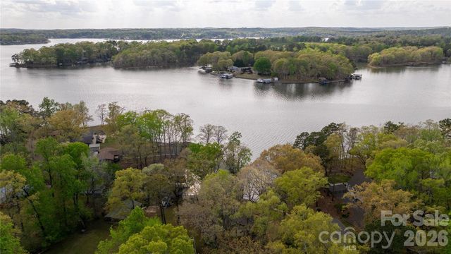 646 Springwood Drive, Mount Gilead, NC 27306
