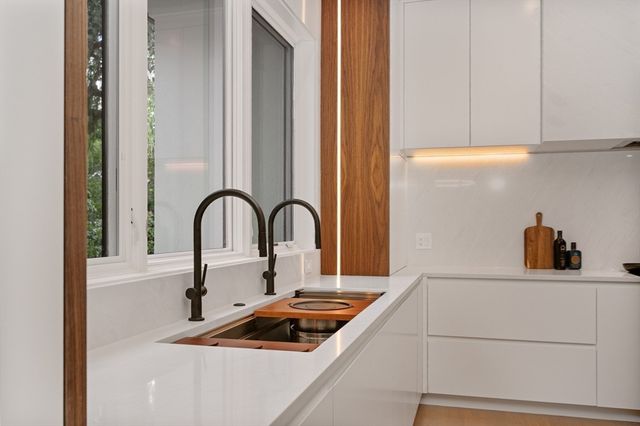 25 Lovett Road, Newton, MA 02459