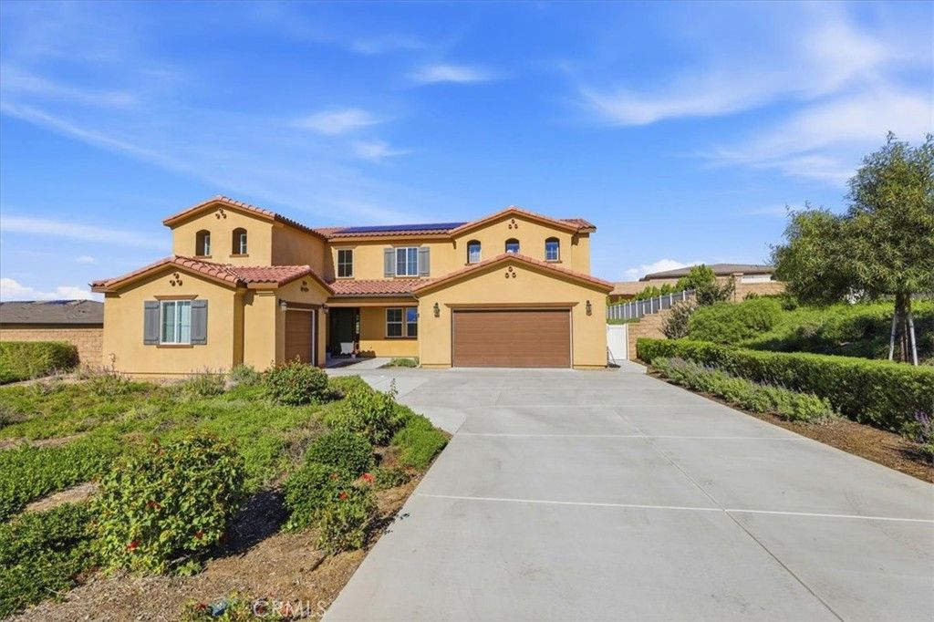 1173 Matterhorn, Riverside, CA 92506 — photo 4