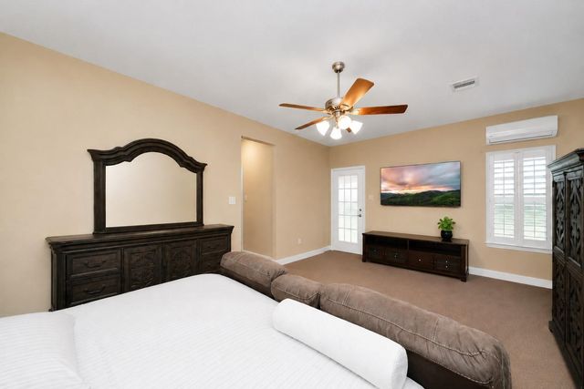 9663 Rockport Hills Drive, Cypress, TX 77433