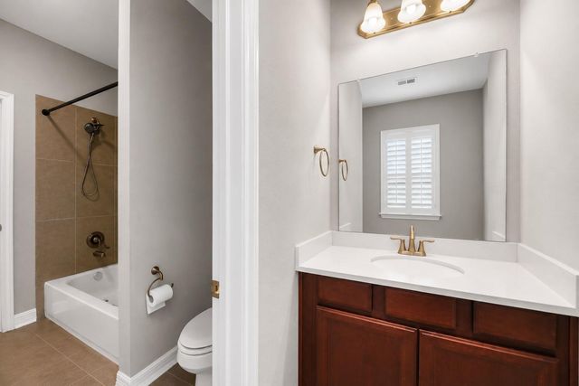 9663 Rockport Hills Drive, Cypress, TX 77433