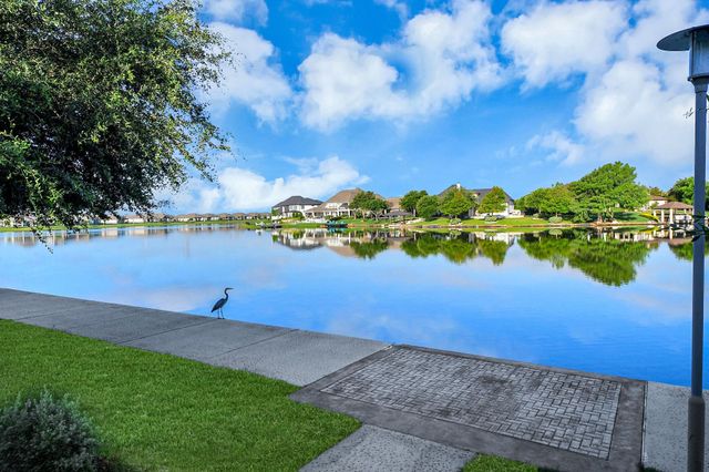 9663 Rockport Hills Drive, Cypress, TX 77433