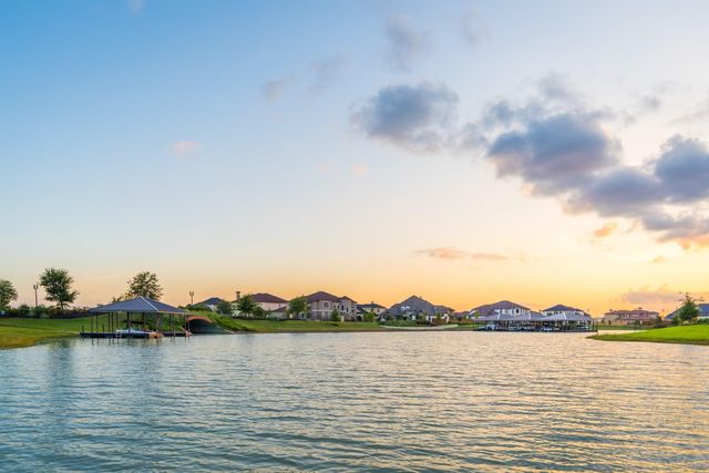 9663 Rockport Hills Drive, Cypress, TX 77433