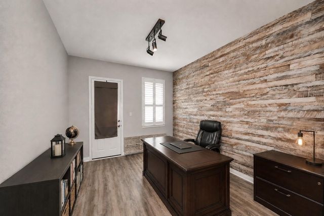 9663 Rockport Hills Drive, Cypress, TX 77433