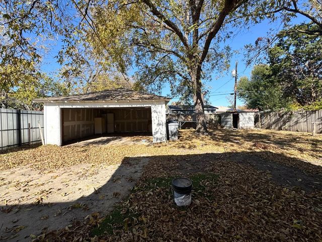 7803 Seydel Street, Dallas, TX 75217