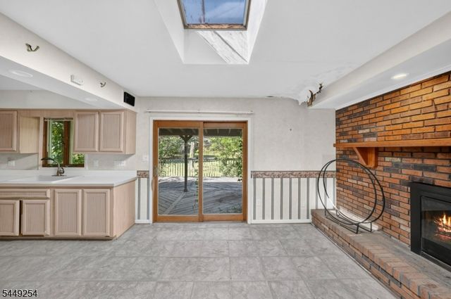 20 Gates Rd, Franklin Twp., NJ 08873
