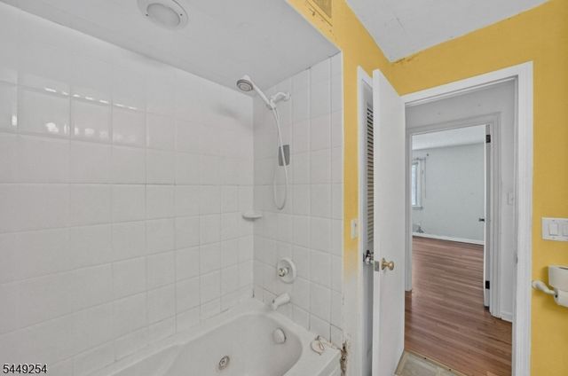 20 Gates Rd, Franklin Twp., NJ 08873