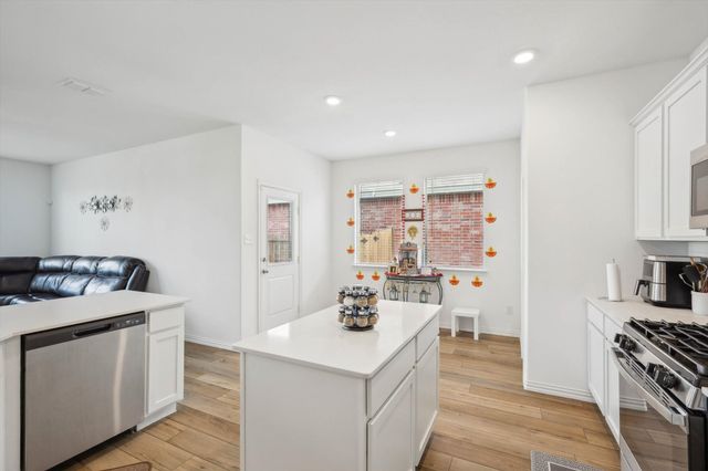 3512 Chasemoor Drive, Denton, TX 76207