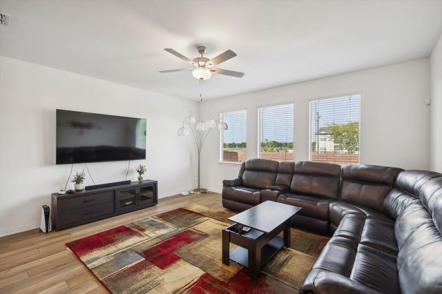 3512 Chasemoor Drive, Denton, TX 76207