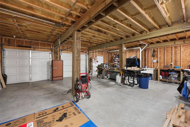 3605 Pecan Drive, Bacliff, TX 77518