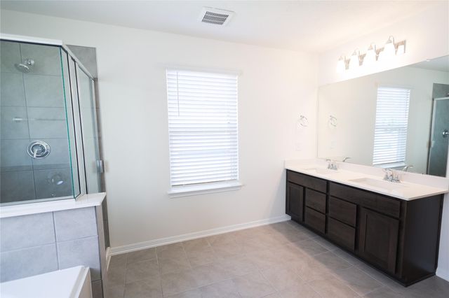 9422 Castillo Court, Magnolia, TX 77354