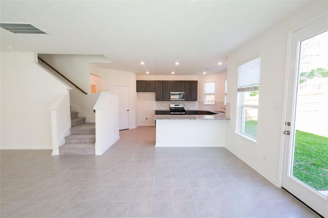 9422 Castillo Court, Magnolia, TX 77354