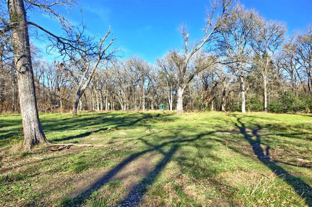 2523 County Road 456, Thorndale, TX 76577