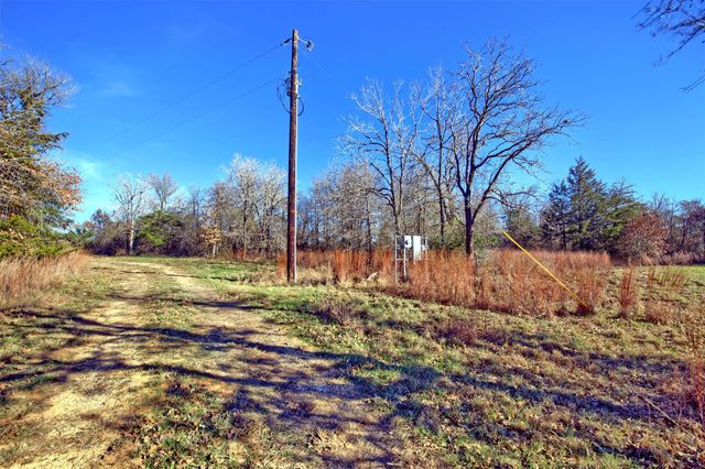 2523 County Road 456, Thorndale, TX 76577
