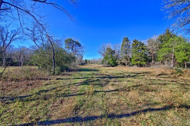 2523 County Road 456, Thorndale, TX 76577