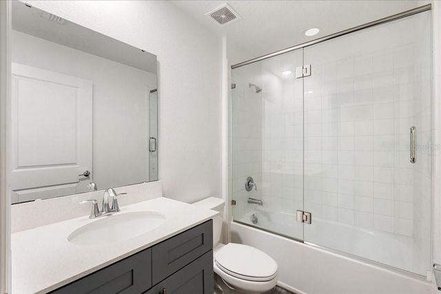 946 LAUREL VIEW WAY, Groveland, FL 34736