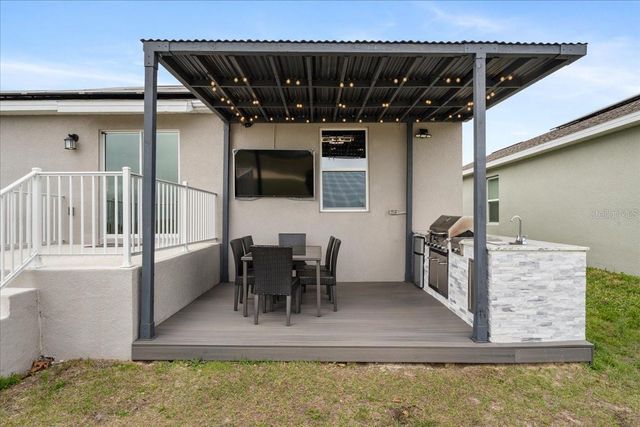 946 LAUREL VIEW WAY, Groveland, FL 34736