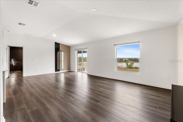 946 LAUREL VIEW WAY, Groveland, FL 34736