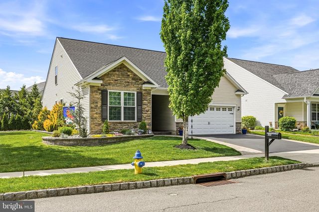 323 BITTLEWOOD AVE, Berlin, NJ 08009