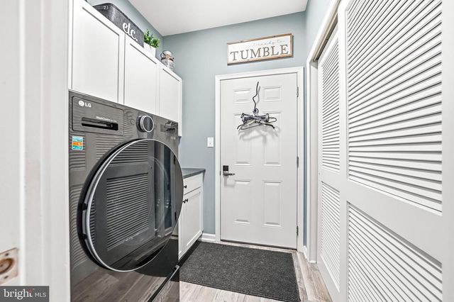 323 BITTLEWOOD AVE, Berlin, NJ 08009