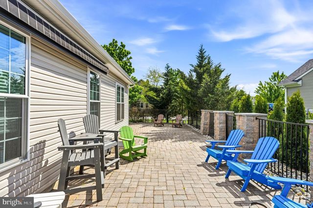 323 BITTLEWOOD AVE, Berlin, NJ 08009
