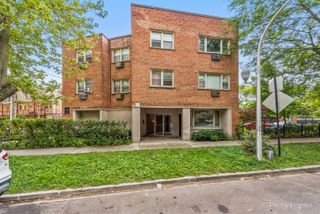 7319 N Rogers Avenue 102, Chicago, IL 60626