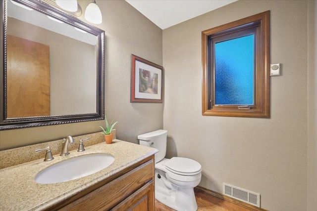 8011 S Pineview Ln, Spokane, WA 99206