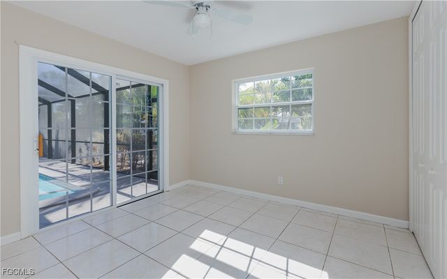 826 Monticello CT, Cape Coral, FL 33904