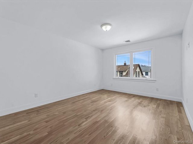 42 Williamson Street, East Rockaway, NY 11518