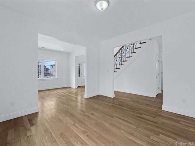 42 Williamson Street, East Rockaway, NY 11518