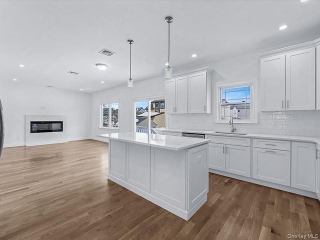 42 Williamson Street, East Rockaway, NY 11518