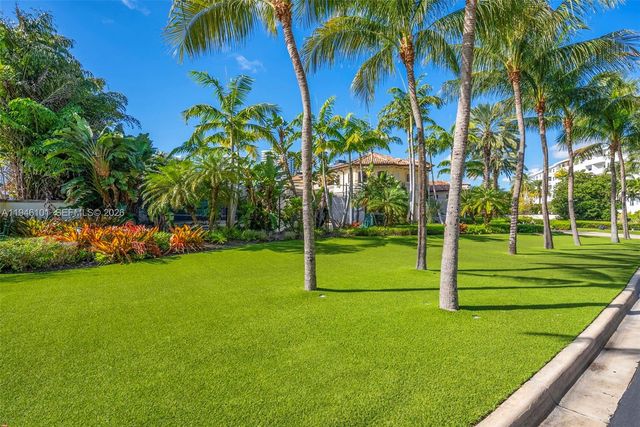 680 Golden Beach Drive, Golden Beach, FL 33160