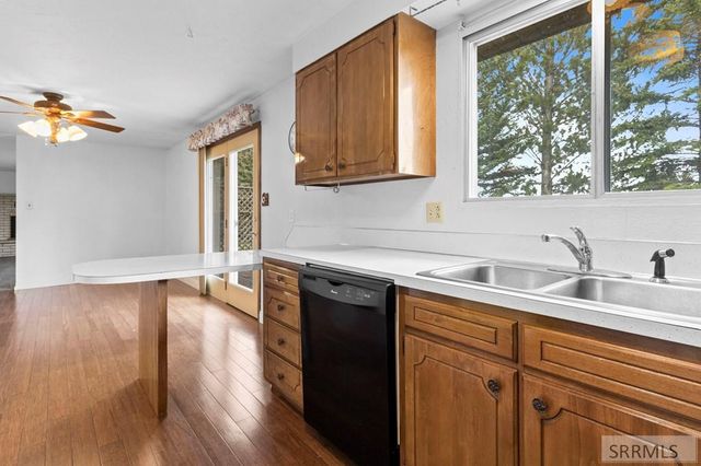 4000 E 97th N, Idaho Falls, ID 83401
