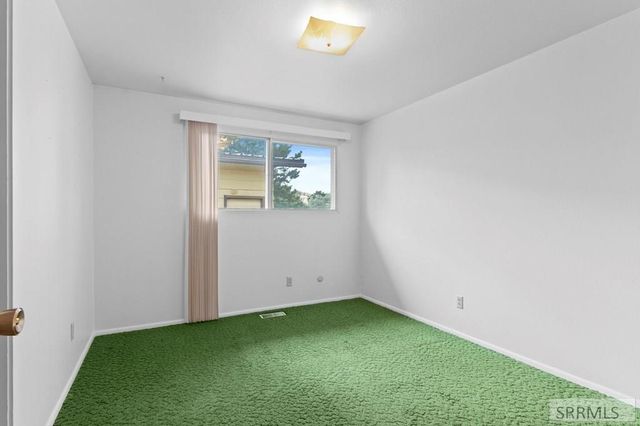 4000 E 97th N, Idaho Falls, ID 83401