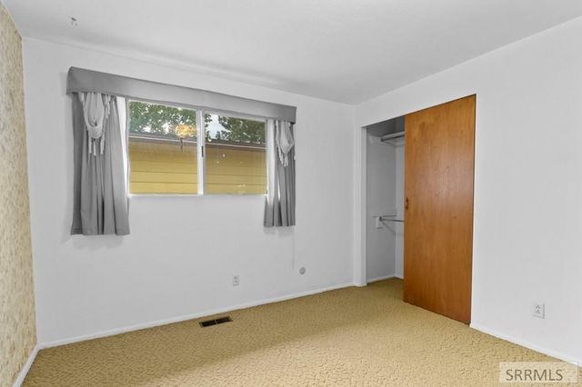 4000 E 97th N, Idaho Falls, ID 83401