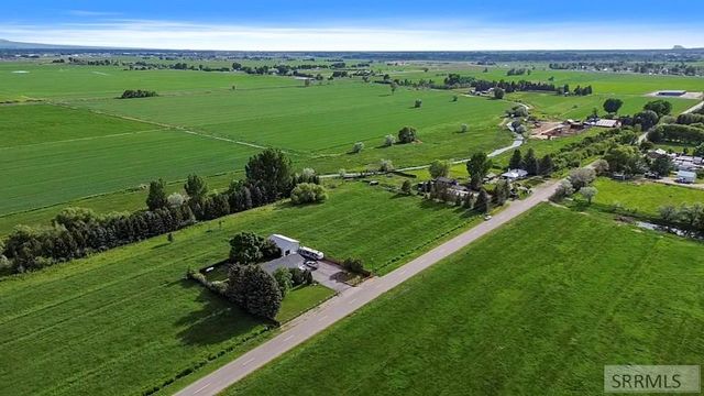 4000 E 97th N, Idaho Falls, ID 83401