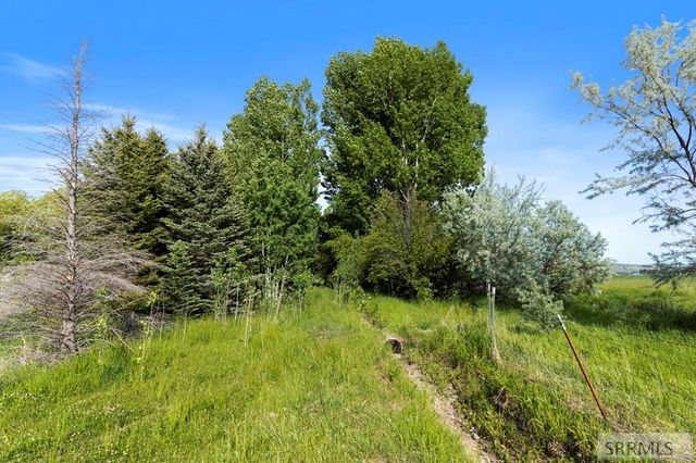4000 E 97th N, Idaho Falls, ID 83401