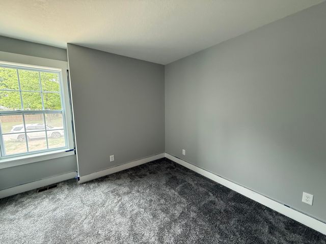 605 Spring Street, Whitehall City, MI 49461