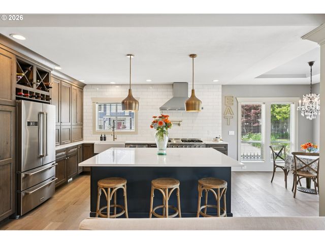 4706 Ne 137TH St, Vancouver, WA 98686